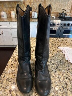 Frye Black Exterior with Tan Interior Leather Boots
